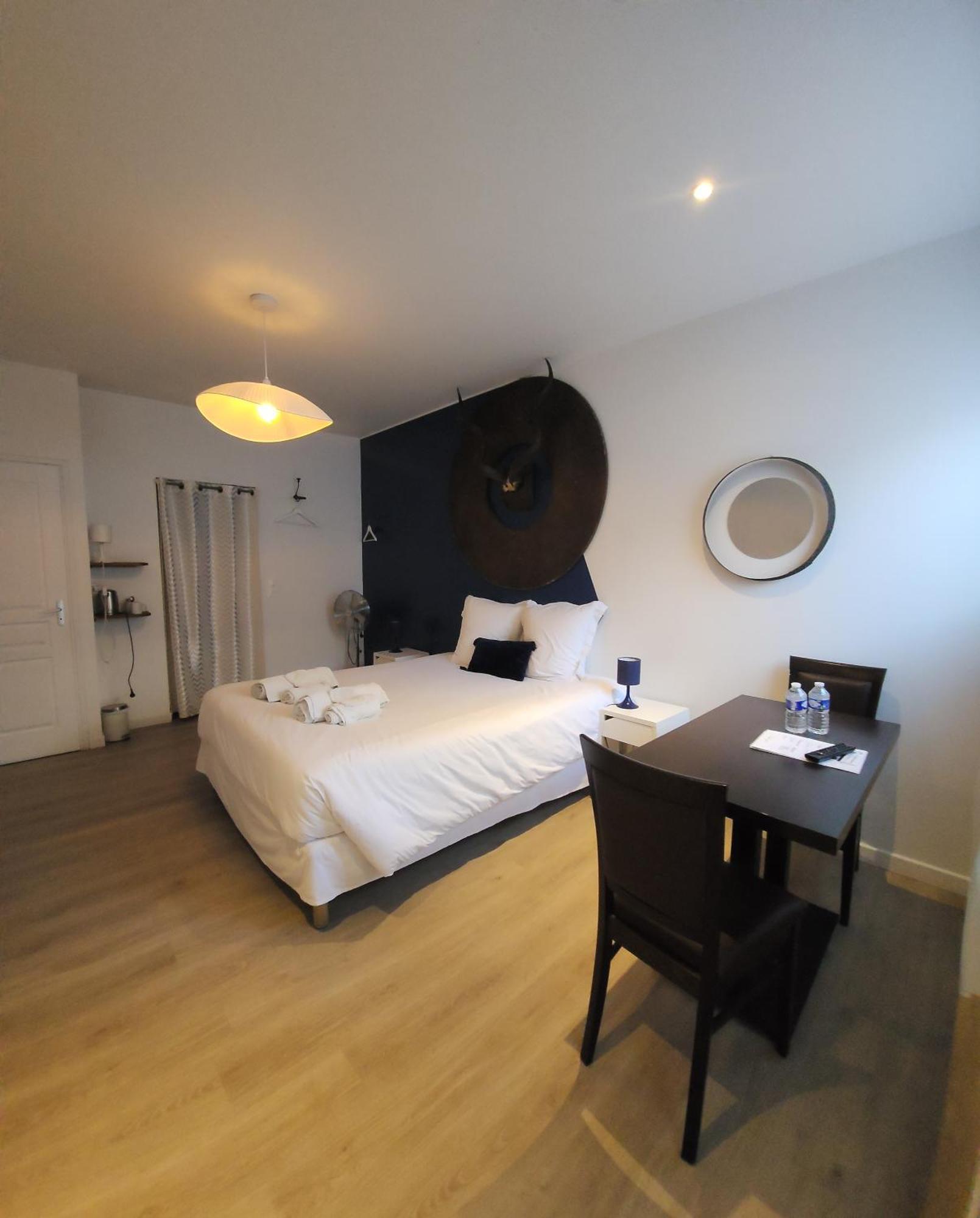 Chambres Privees Hyper-Centre Epernay Lit 160X200Cm Exterior foto