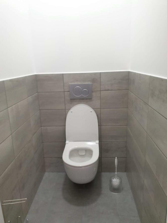 Chambres Privees Hyper-Centre Epernay Lit 160X200Cm Exterior foto